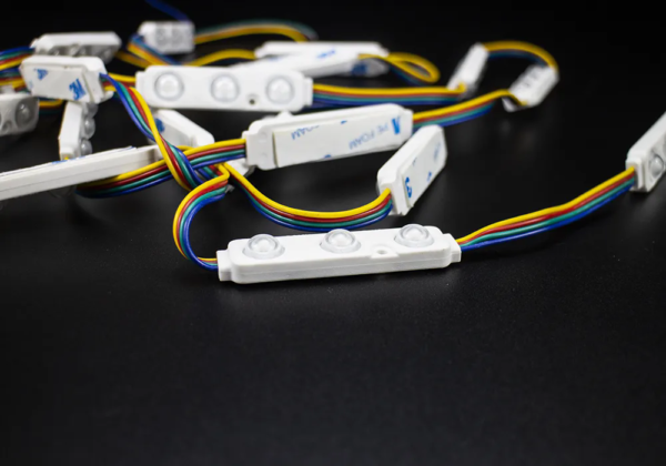 12V RGB LED Module Light Injection with 165° Lens - Image 2